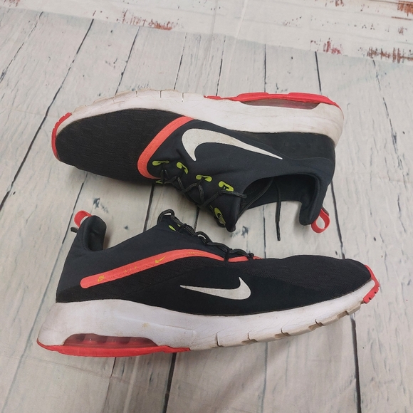 Nike Max Motion Racer 2 shoes - Picture 5 of 8